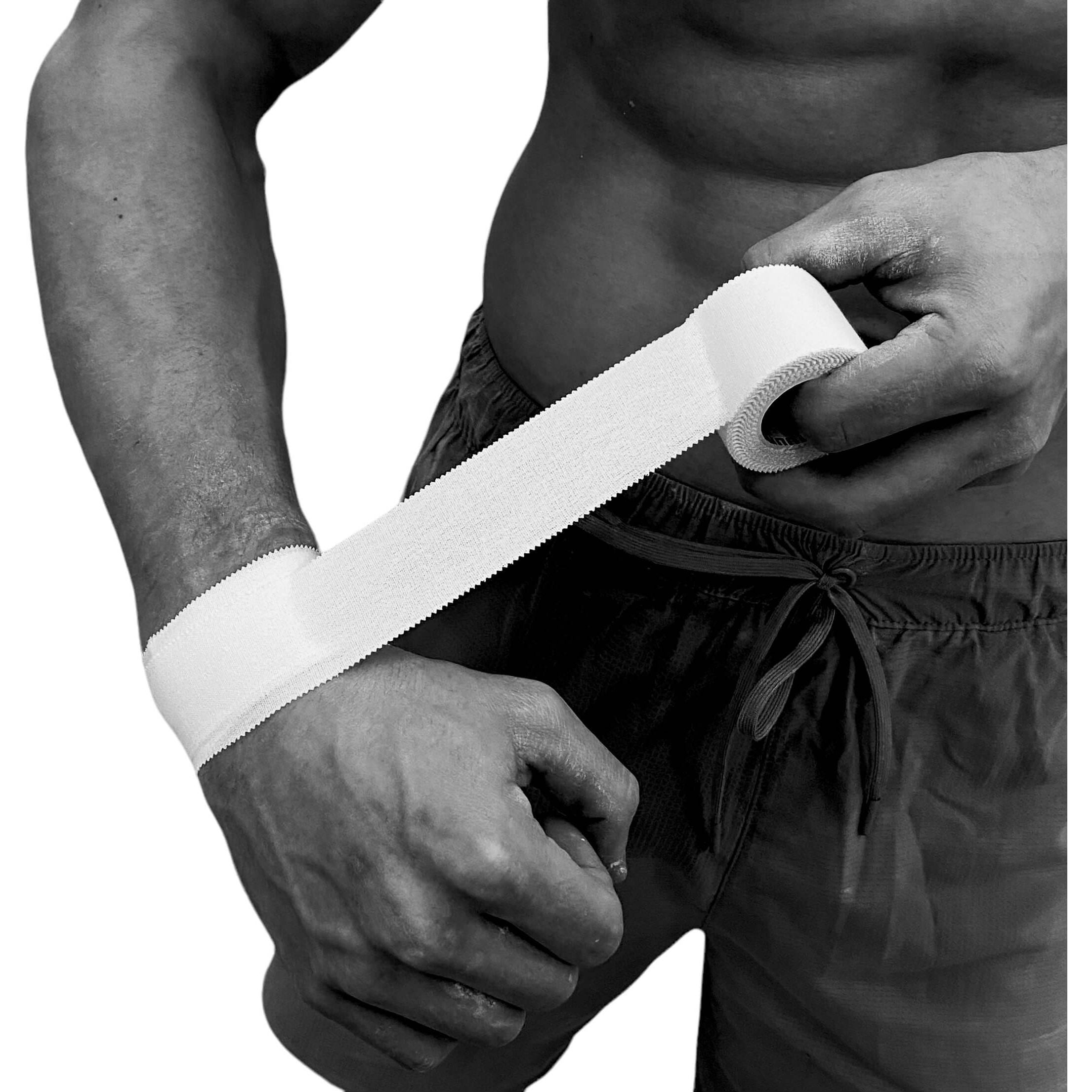 Stabilisiere deine Gelenke beim Sport mit dem Athletic Tape von MoonKing Sports. Unelastisches Sporttape online bestellen.